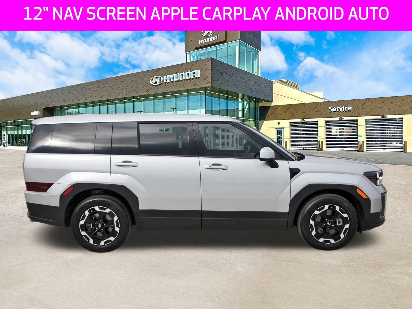 Used 2025 Hyundai Santa Fe SE image 4