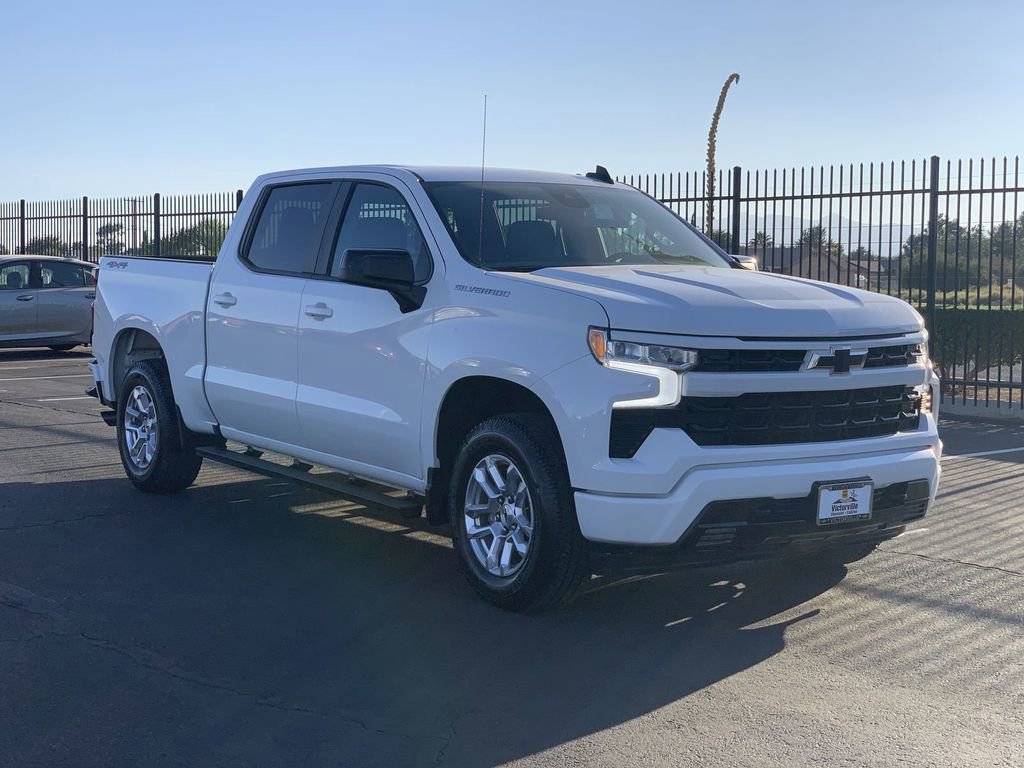 Certified 2024 Chevrolet Silverado 1500 RST image 3