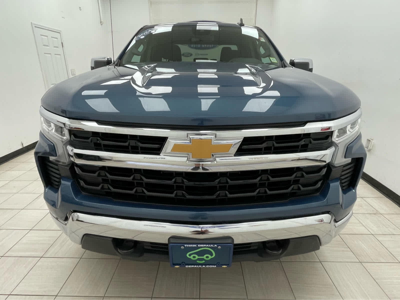 Used 2024 Chevrolet Silverado 1500 LT AWD/4WD image 17