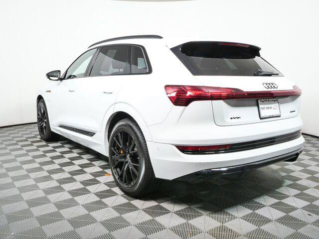 Used 2022 Audi e-tron Chronos w/ Chronos Package AWD/4WD image 40
