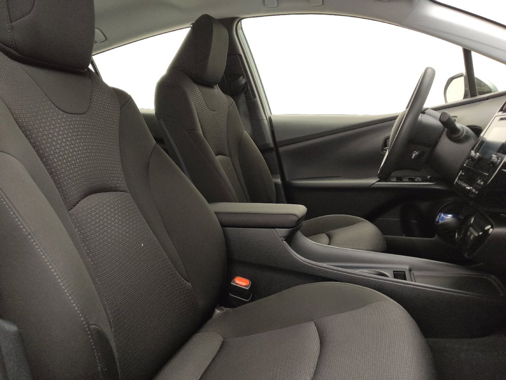Used 2019 Toyota Prius LE AWD/4WD image 21