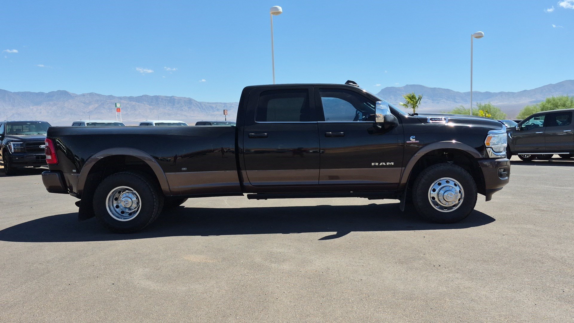 Used 2024 RAM 3500 Limited w/ Safety Group AWD/4WD image 2