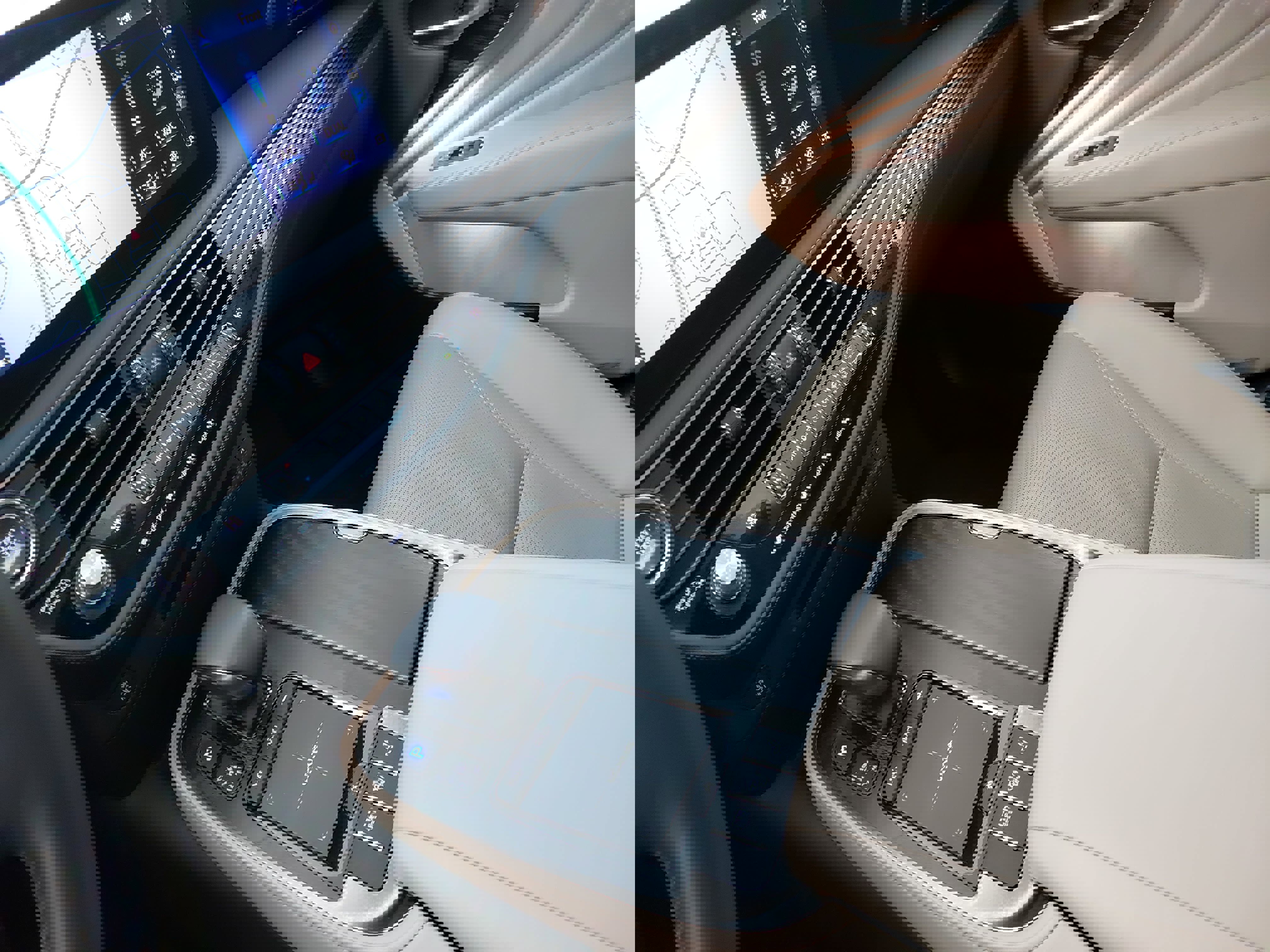 Used 2021 Lexus LS 500 w/ Accessory Package (Z2) image 27