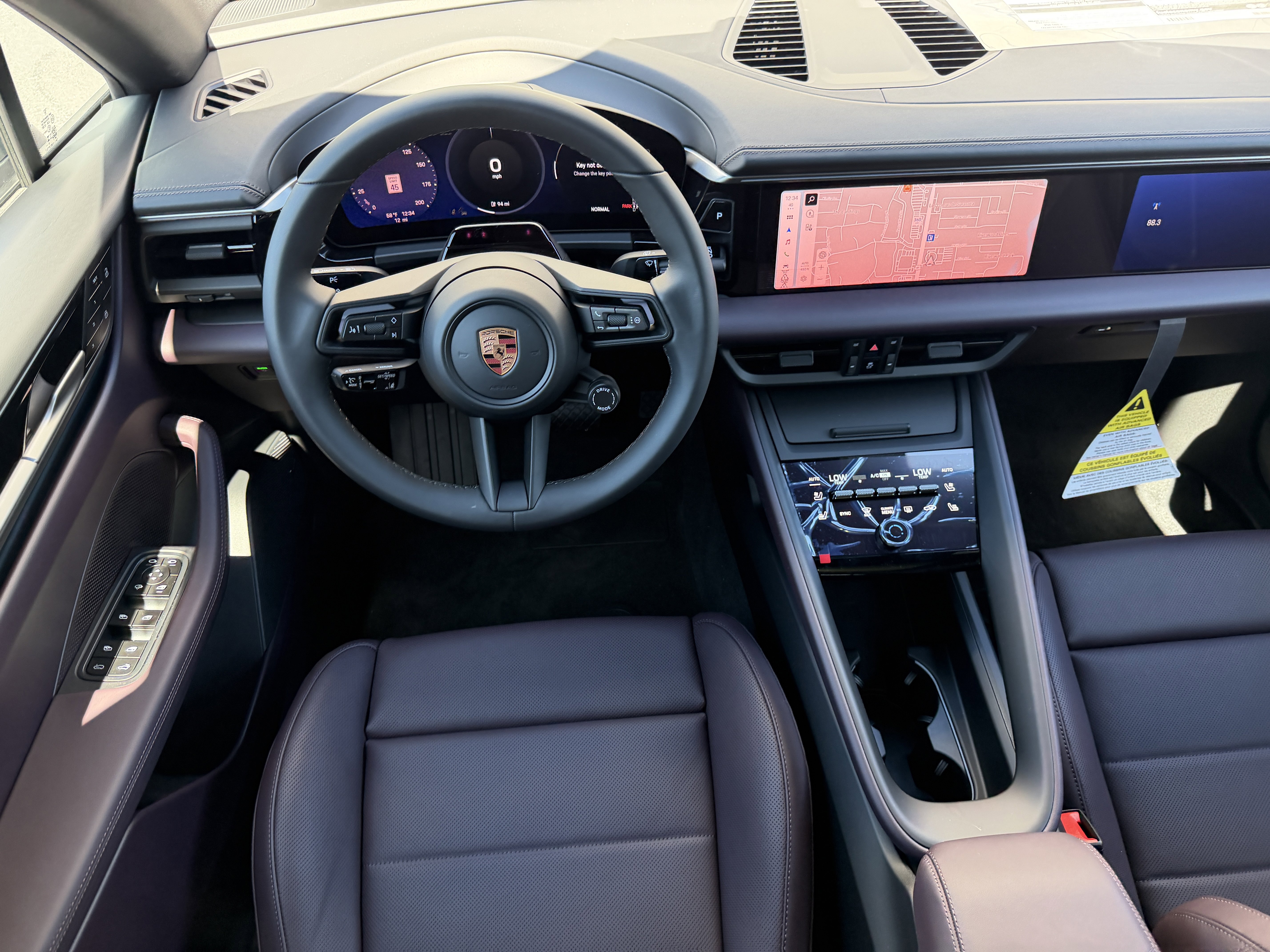 New 2026 Porsche Macan Electric image 17