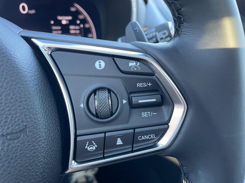 Certified 2025 Acura MDX w/ Technology Package image 14