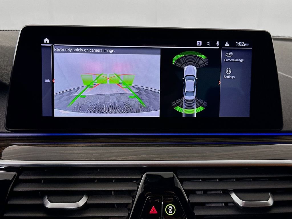 Used 2020 BMW 530i w/ Premium Package RWD image 14