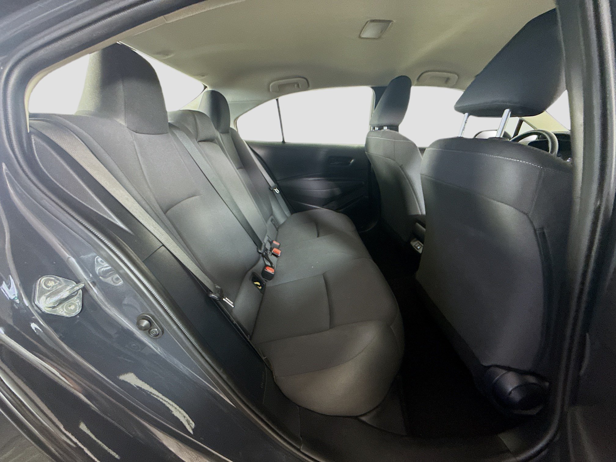 Used 2023 Toyota Corolla LE FWD image 26