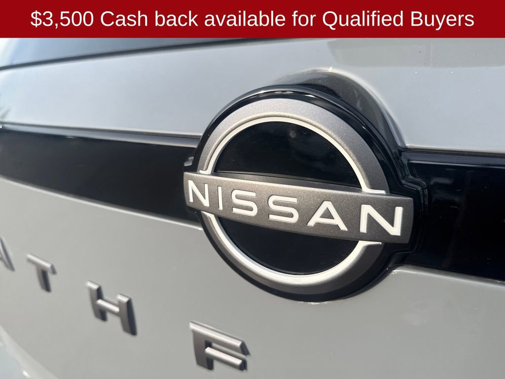 New 2026 Nissan Pathfinder Platinum image 42