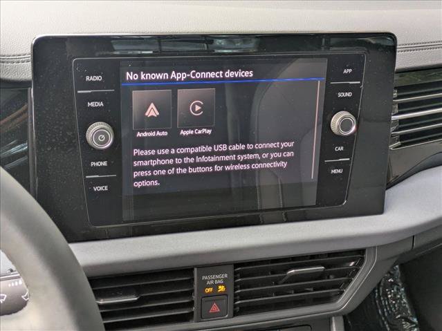 New 2026 Volkswagen Jetta SE FWD image 13