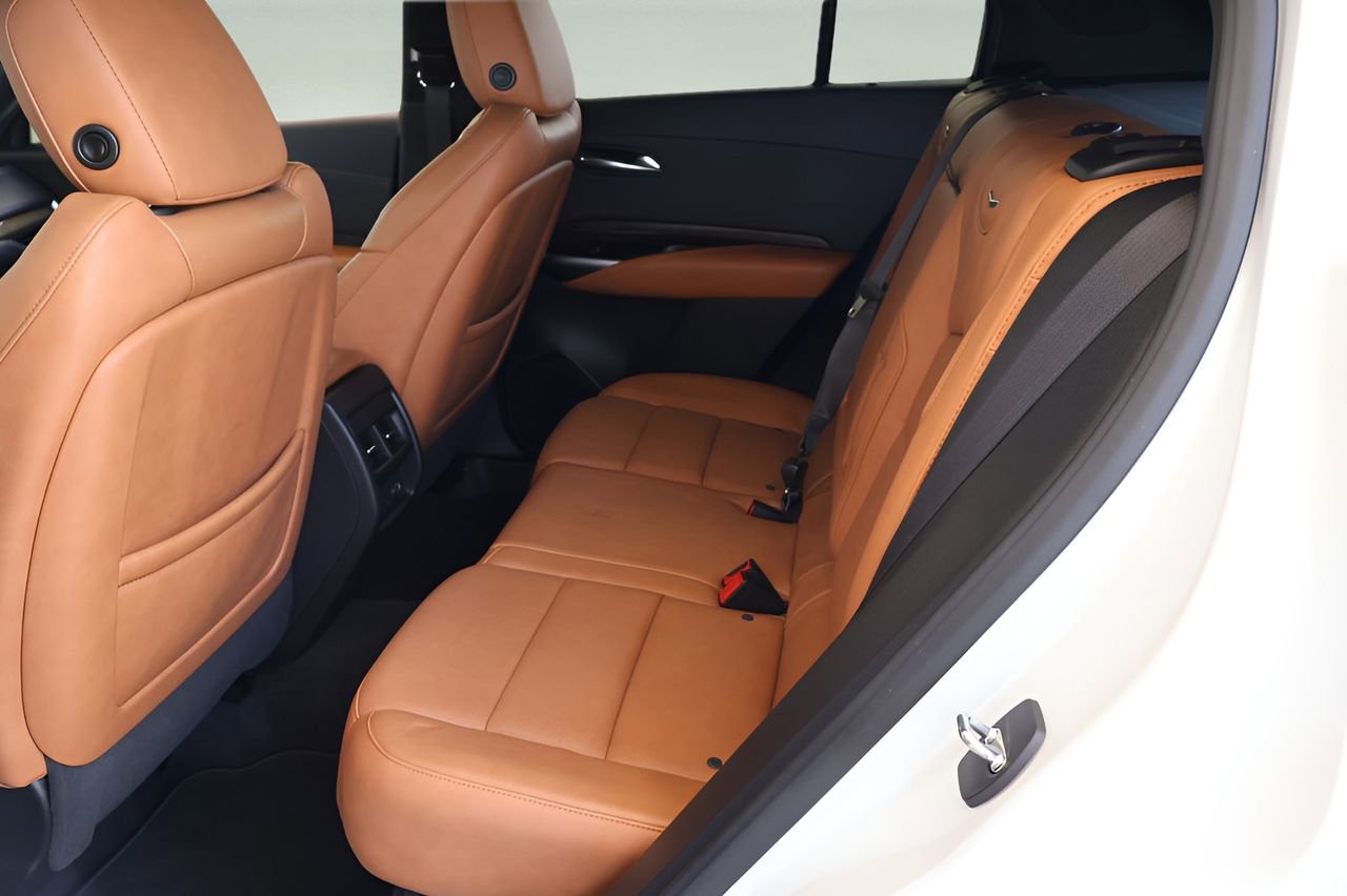 Used 2020 Cadillac XT4 Sport image 13