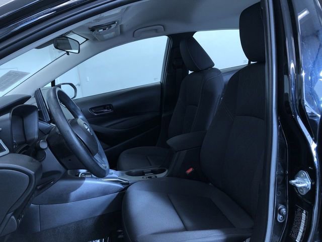 Used 2025 Toyota Corolla LE image 18