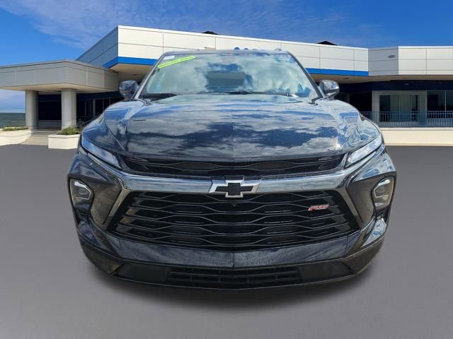 Used 2025 Chevrolet Blazer RS w/ Driver Confidence II Package image 9