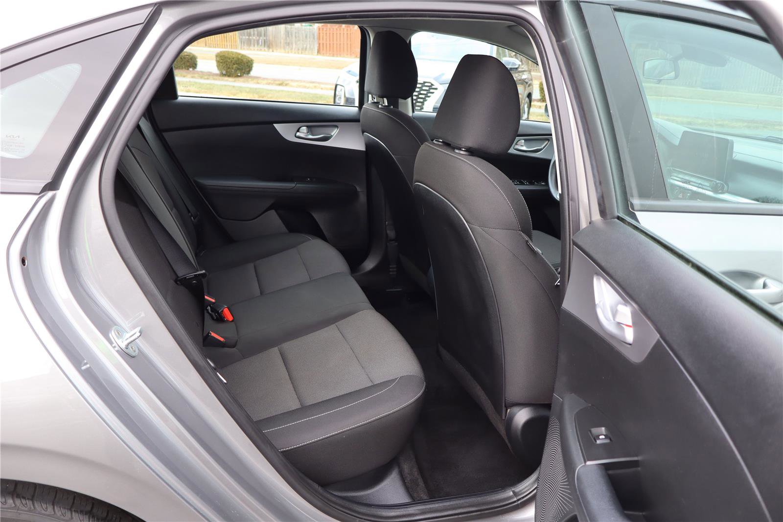 Used 2022 Kia Forte LXS w/ LXS Technology Package image 30