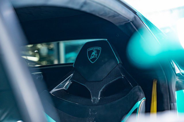 Used 2024 Lamborghini Huracan Tecnica image 49