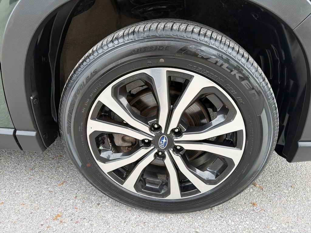 Certified 2023 Subaru Forester Limited AWD/4WD image 17