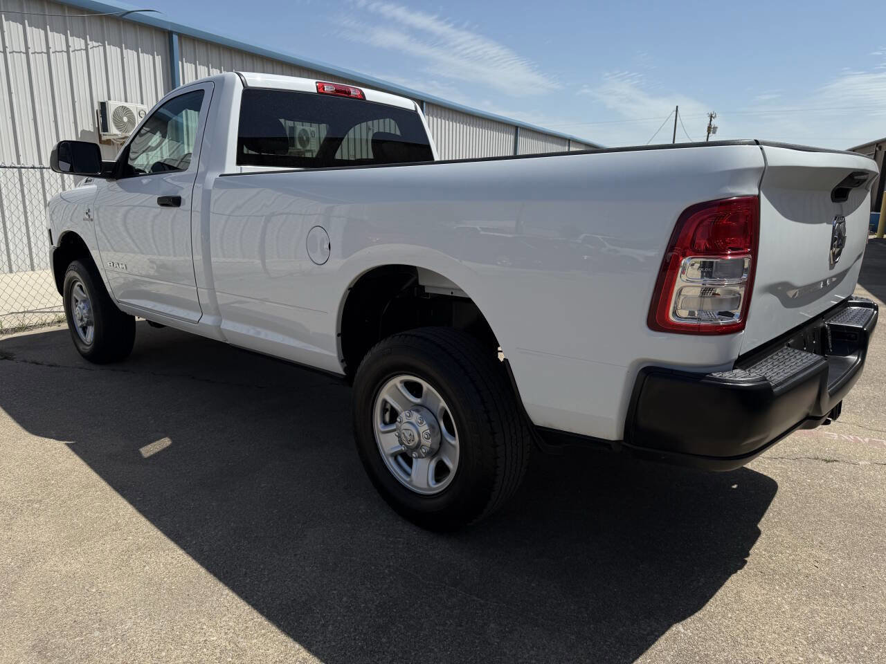 Used 2022 RAM 3500 Tradesman image 10