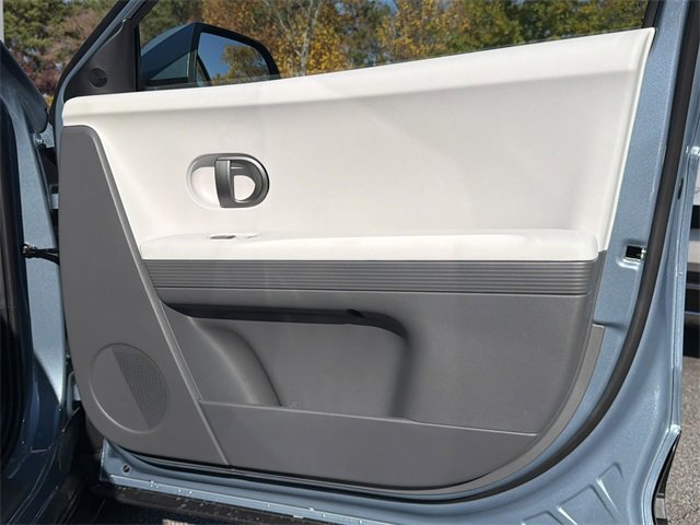 New 2026 Hyundai Ioniq 5 SE image 14