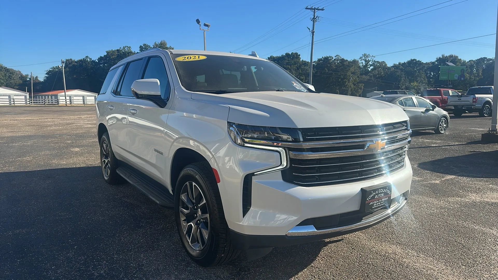 Used 2021 Chevrolet Tahoe LT w/ Rear Media and Nav Package image 3