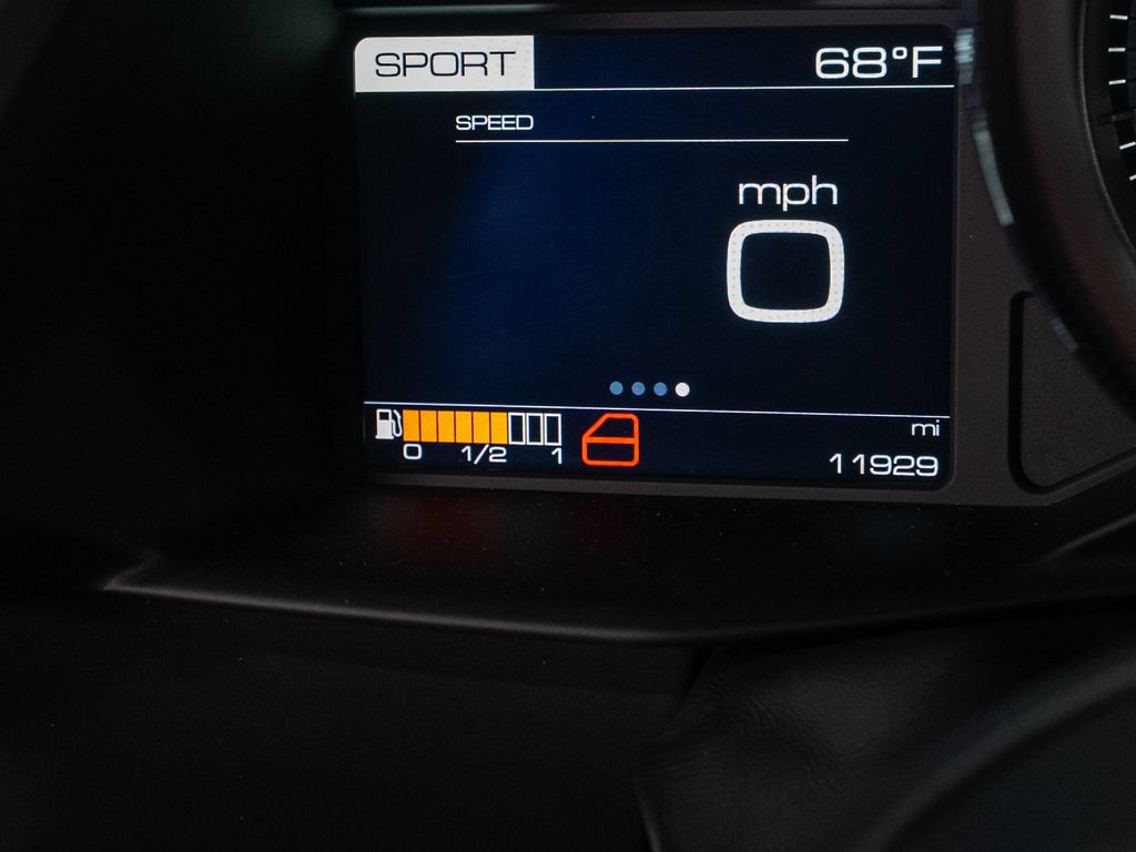 Used 2018 Ferrari 488 GTB RWD image 27