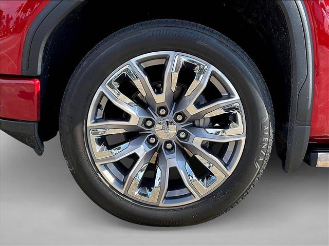Used 2024 GMC Sierra 1500 Denali AWD/4WD image 9