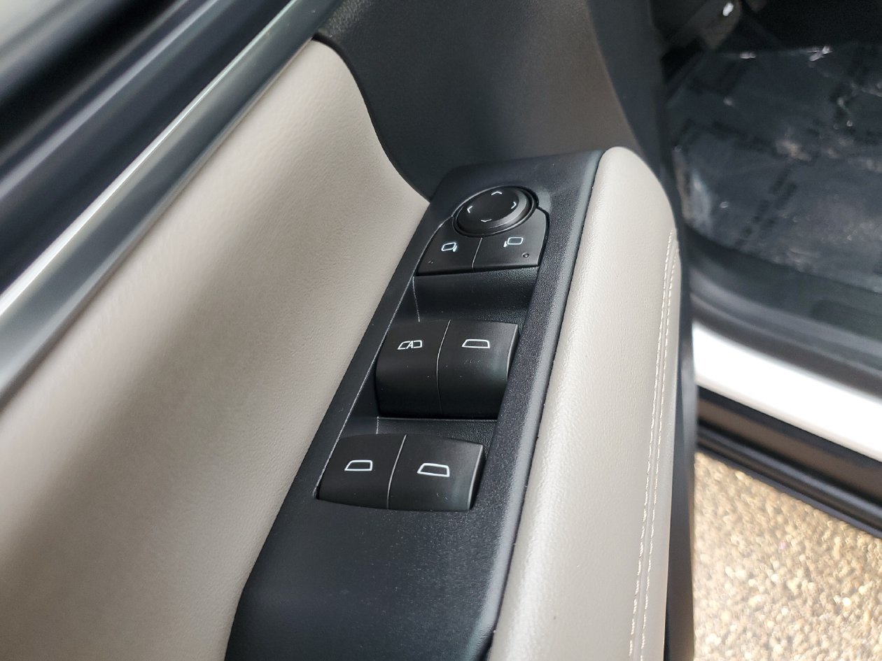 Used 2026 GMC Terrain Elevation FWD image 17