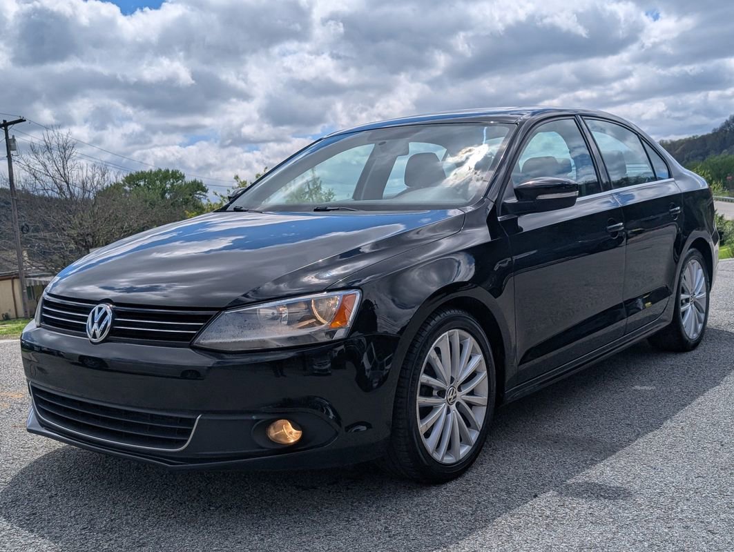 Used 2013 Volkswagen Jetta SEL FWD image 12