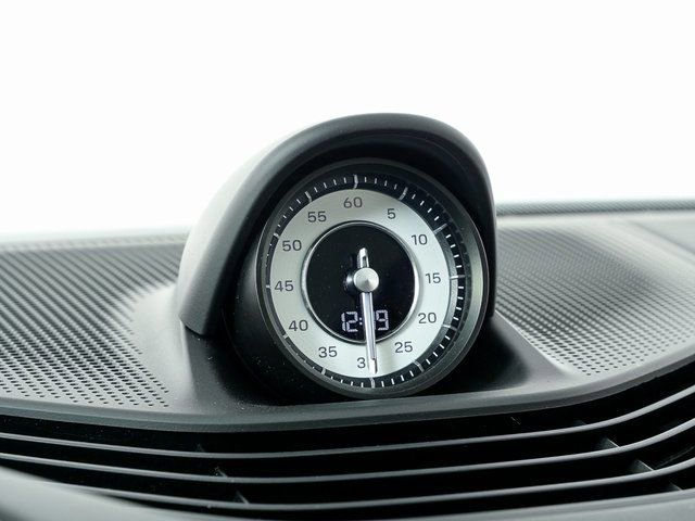 Certified 2023 Porsche Taycan GTS image 17