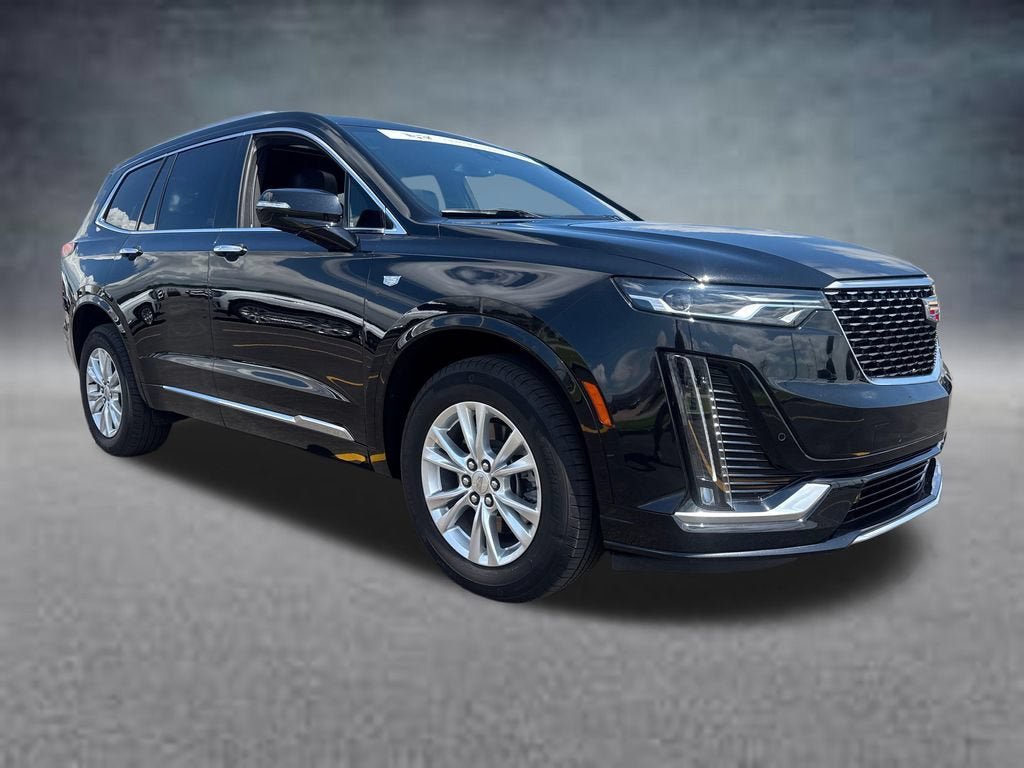 Certified 2024 Cadillac XT6 Luxury w/ LPO, Floor Liner Package AWD/4WD image 11
