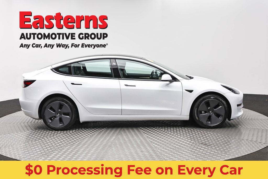 Used 2023 Tesla Model 3 Standard Range RWD image 4