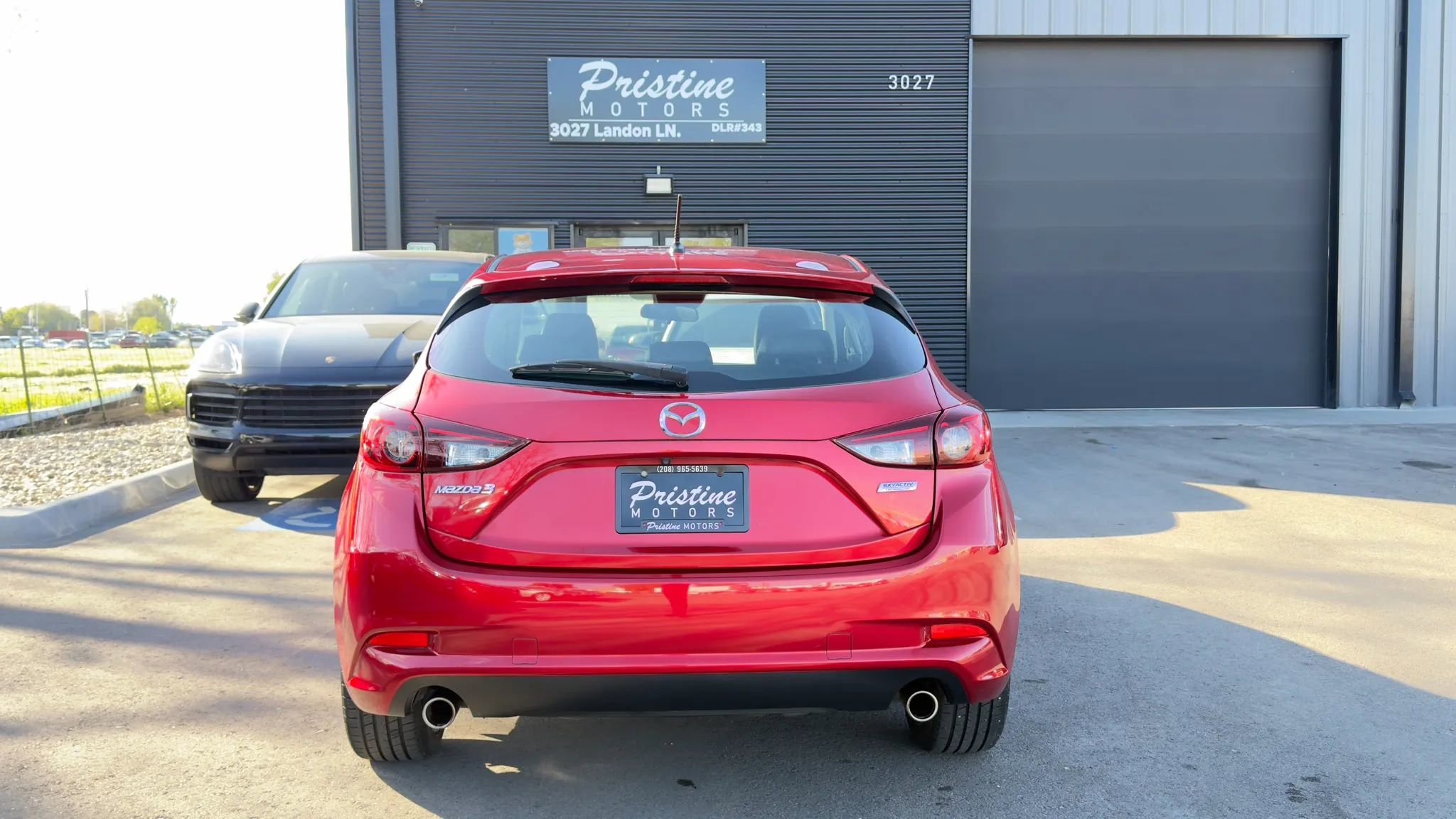 Used 2018 MAZDA MAZDA3 Touring FWD image 6