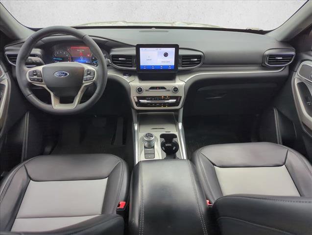 Used 2023 Ford Explorer XLT w/ Equipment Group 202A image 20