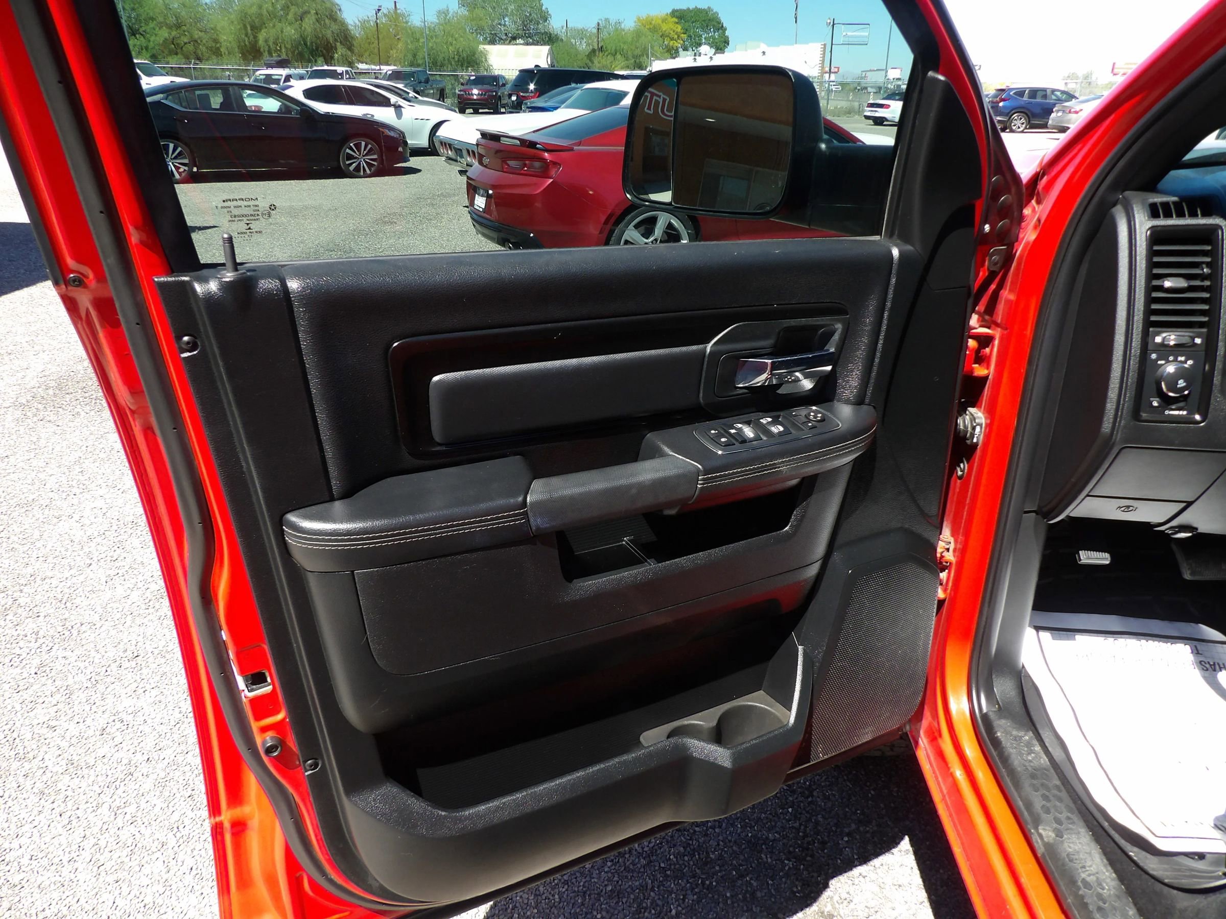 Used 2018 RAM 1500 Rebel w/ Luxury Group AWD/4WD image 9