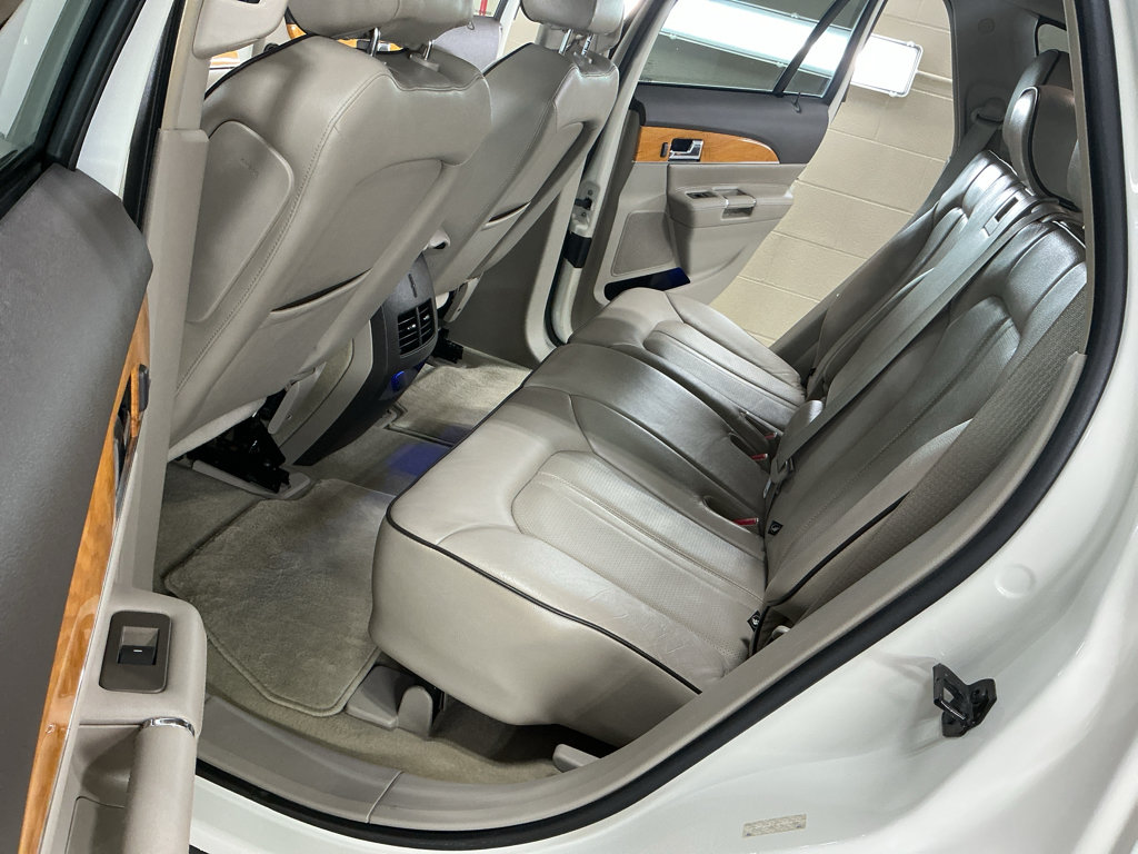 Used 2012 Lincoln MKX AWD image 13