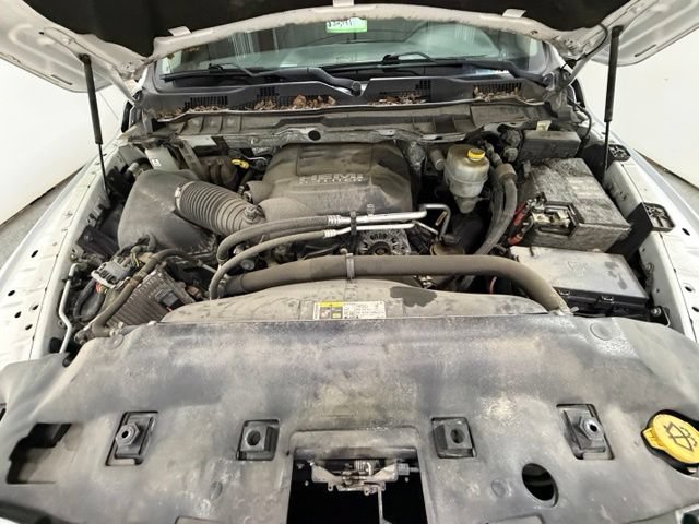 Used 2017 RAM 2500 Tradesman w/ Chrome Appearance Group AWD/4WD image 12