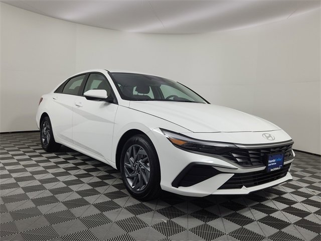 Certified 2025 Hyundai Elantra Blue image 6