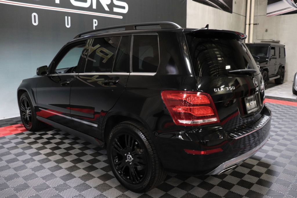 Used 2015 Mercedes-Benz GLK 350 2WD w/ Premium 1 Package image 4