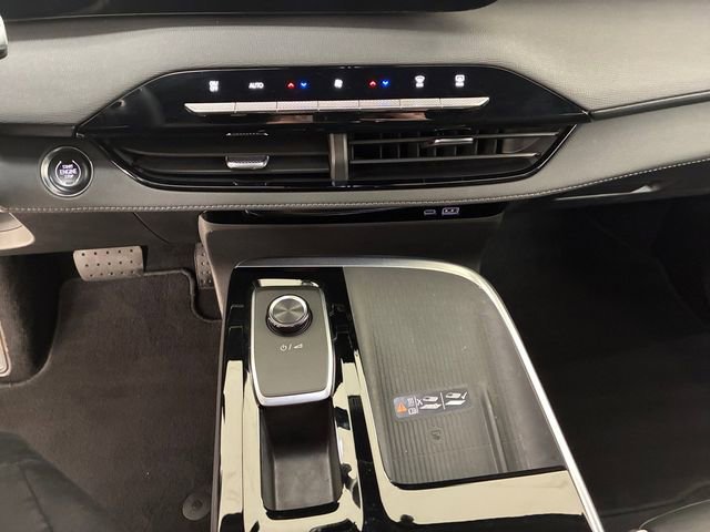 Certified 2025 Buick Enclave Sport Touring image 21