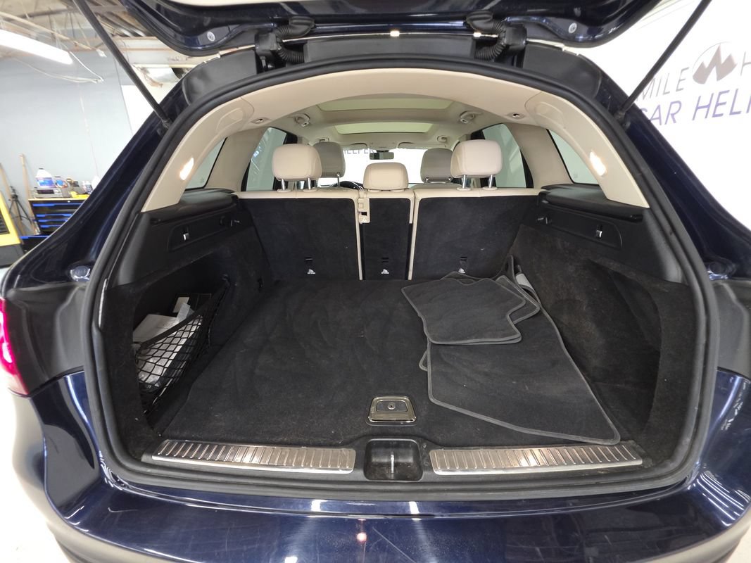 Used 2021 Mercedes-Benz GLC 300 4MATIC image 21