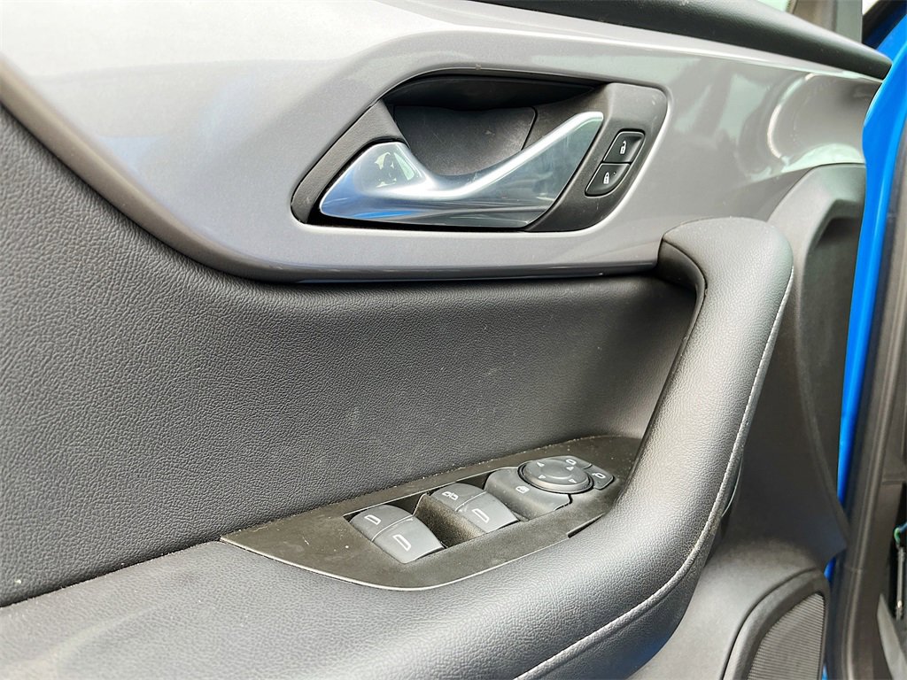 Used 2024 Chevrolet Blazer LT image 18