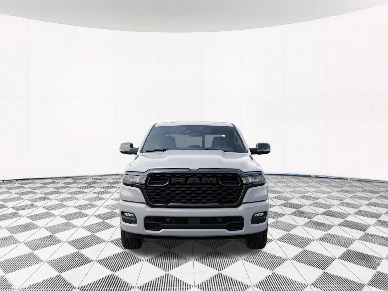 New 2026 RAM 1500 4x4 Crew Cab image 8