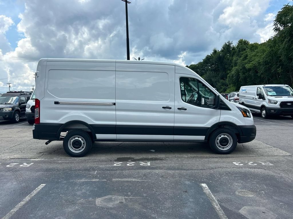 New 2026 Ford Transit 250 148 Medium Roof RWD image 2