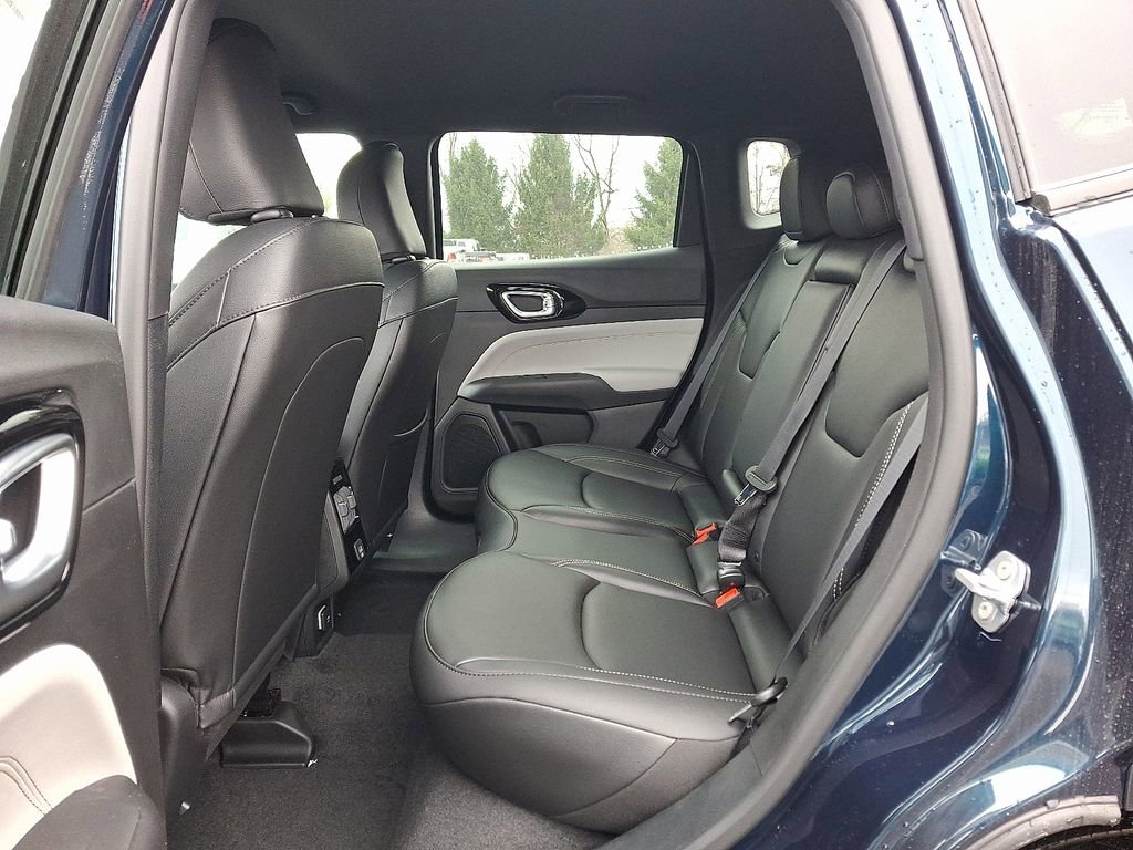 New 2026 Jeep Compass Limited image 7