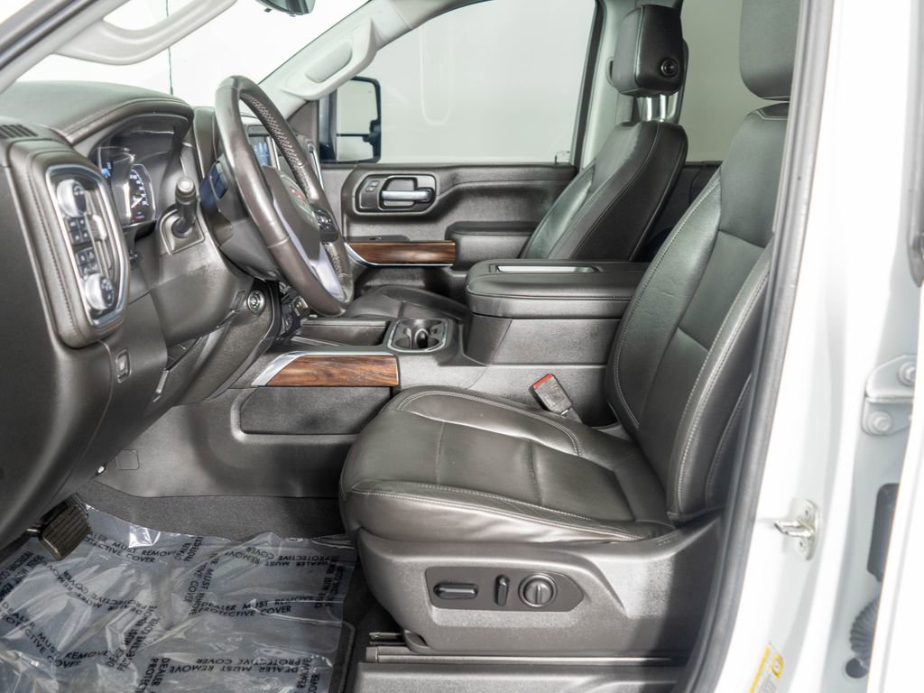 Used 2020 GMC Sierra 3500 SLT w/ SLT Premium Plus Package AWD/4WD image 10