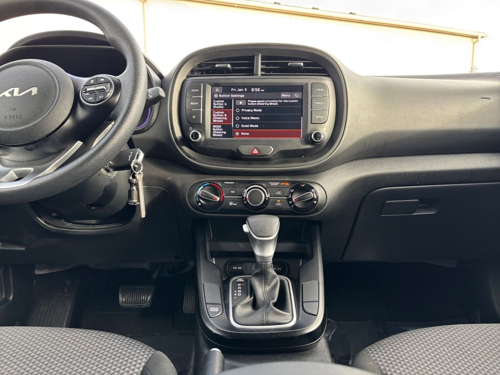 Used 2025 Kia Soul LX w/ LX Technology Package image 18