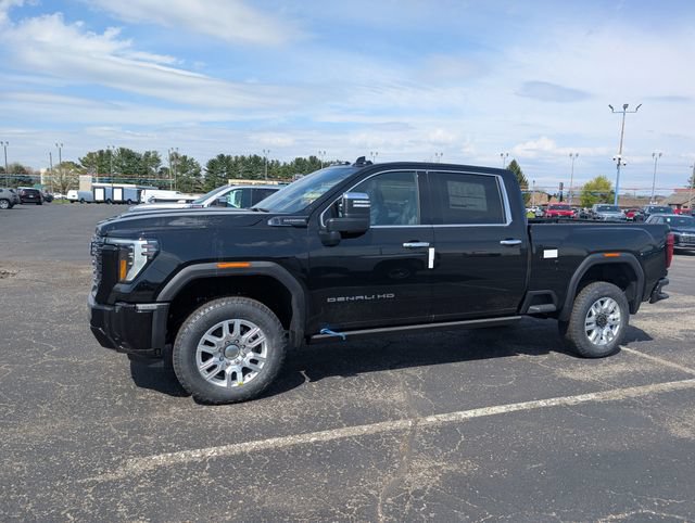 New 2026 GMC Sierra 3500 Denali Ultimate AWD/4WD image 4