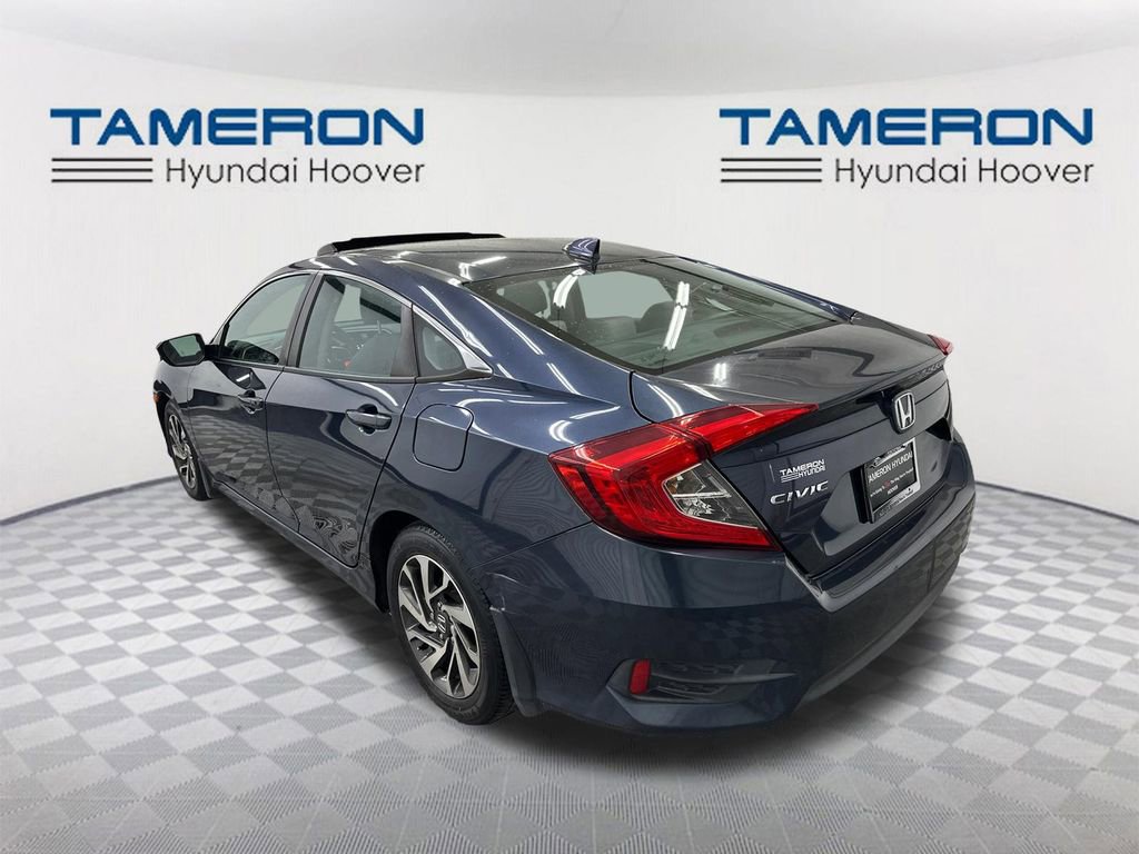 Used 2017 Honda Civic EX image 3