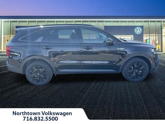 Used 2021 Kia Sorento S image 2