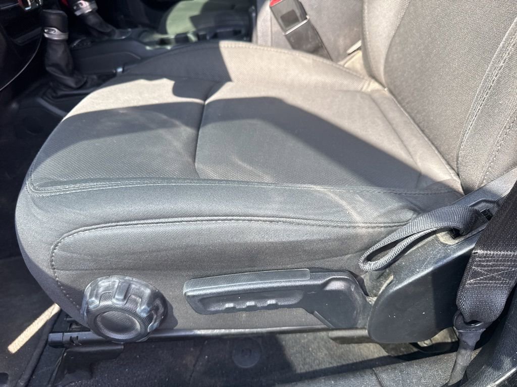 Used 2021 Jeep Wrangler Unlimited Sport image 7