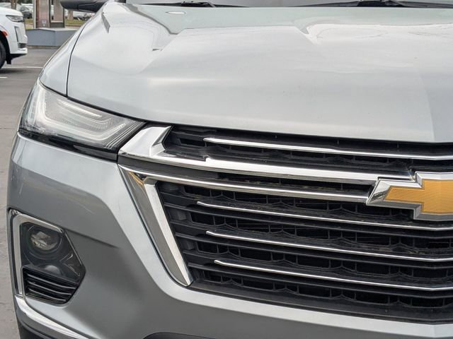 Used 2023 Chevrolet Traverse LT FWD image 11