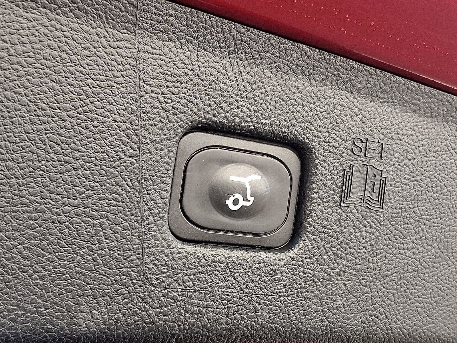 Used 2022 Ford Edge SEL w/ Convenience Package image 29